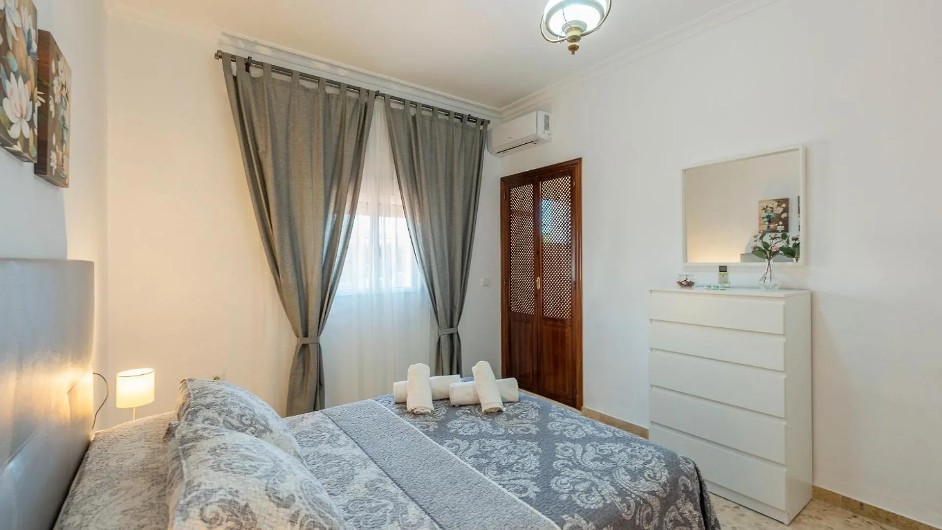 בית כפרי לה פואבלה דה קסייה Casa Rural Entre Olivos
